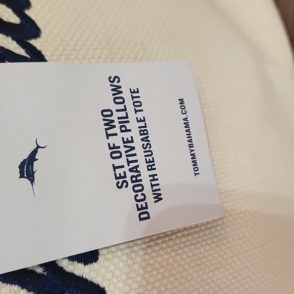 NWT Tommy Bahama 2 Purple Throw Pillows & Cream Brown Tote Bag Set - Picture 2 of 14